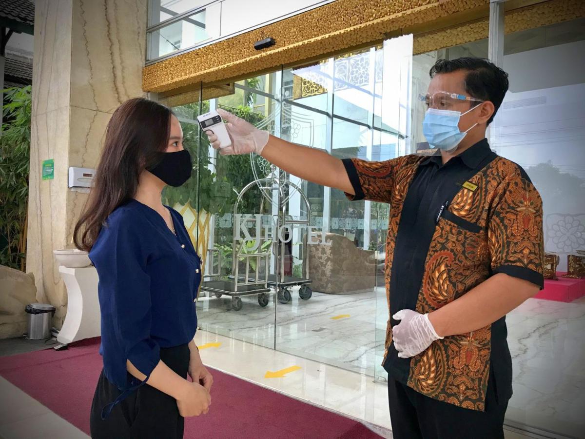 KJ Hotel Yogyakarta Kültér fotó