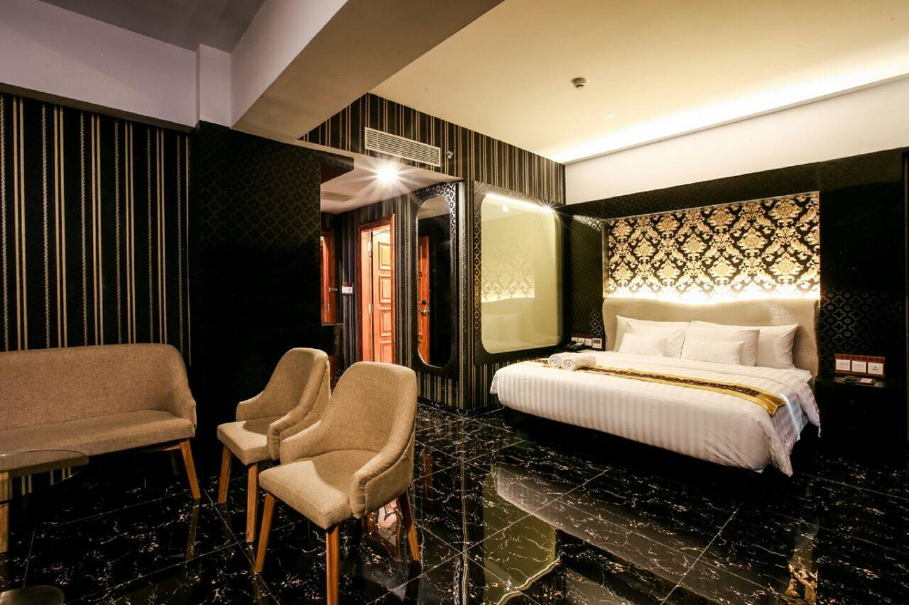 KJ Hotel Yogyakarta Kültér fotó