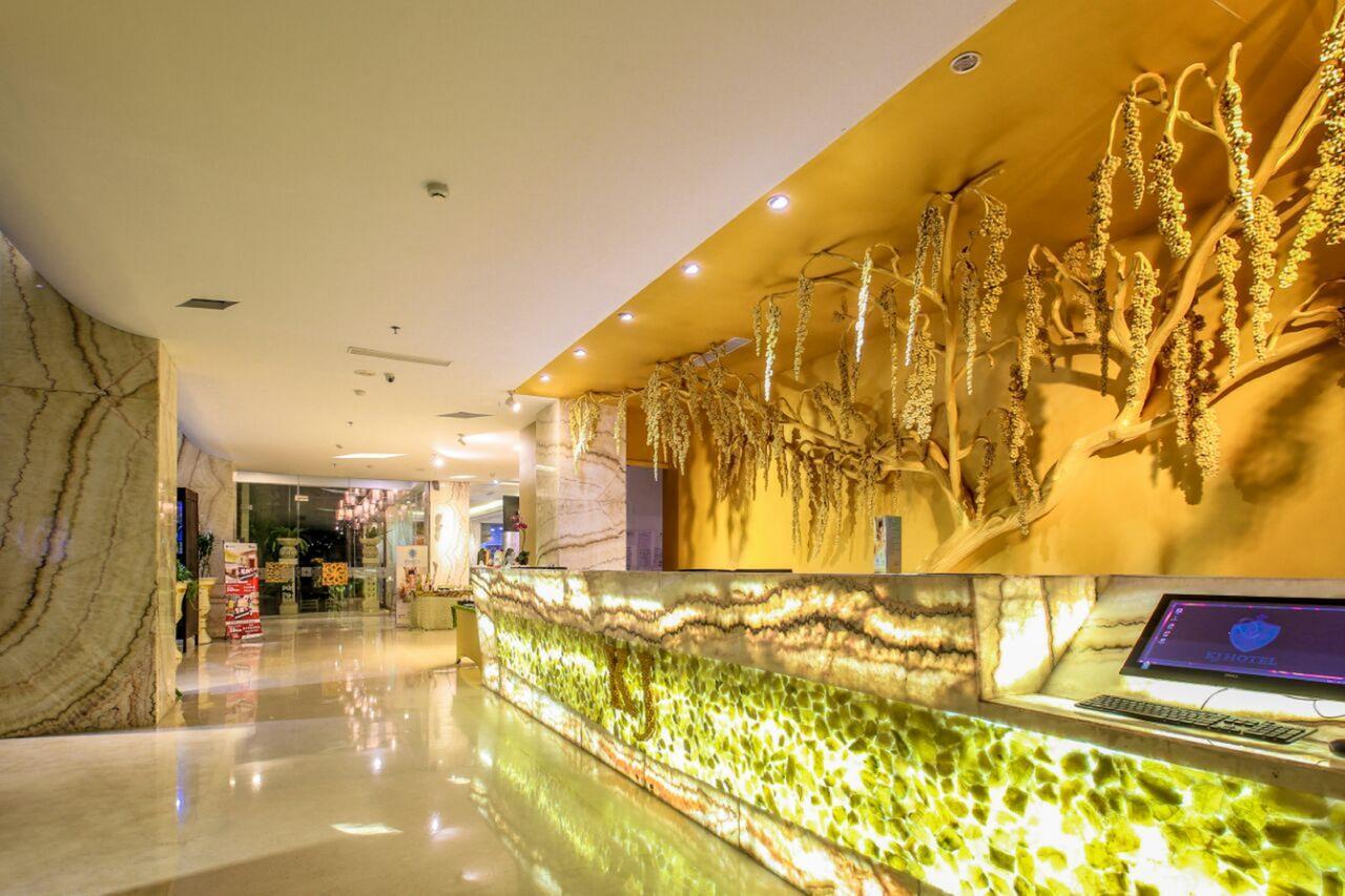 KJ Hotel Yogyakarta Kültér fotó